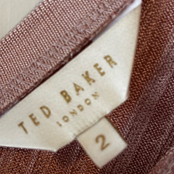 EUC Ted Baker sleeveless top - Picture 4 of 4